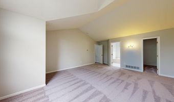 2425 Foxway Dr, Ann Arbor, MI 48105