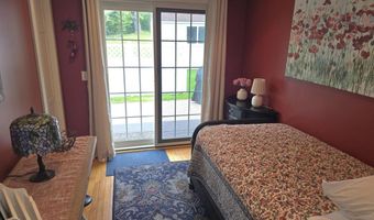 135 Hotel Rd, Auburn, ME 04210