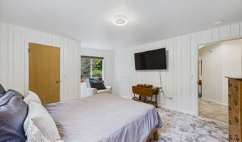 3255 Buttermilk Ln, Arcata, CA 95521