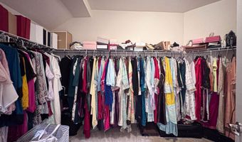 41523 CROSS CANTER Dr, Aldie, VA 20105