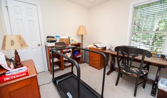 667 Shadow Dance Ln, Boiling Springs, SC 29316