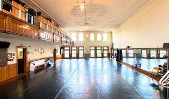 158 Main St, Bangor, ME 04401