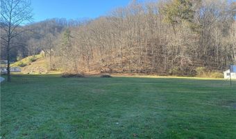 51 Oakmont Dr, Danville, WV 25053