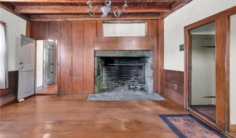 383 Putnam Pike, Glocester, RI 02829