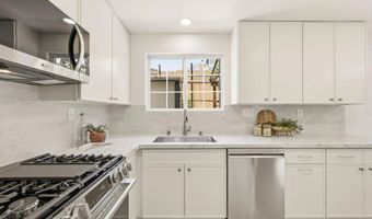 6728 Maury Dr, San Diego, CA 92119