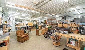 136 1st Ave, Alden, MN 56009