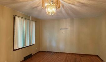 540 S 8th St, Akron, IA 51001