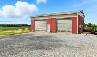 2640 Peru Center Rd, Willard, OH 44890