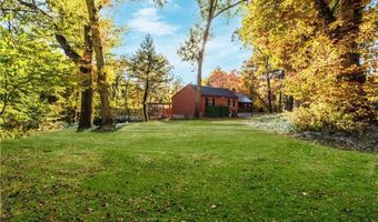 584 Division Rd, East Greenwich, RI 02818
