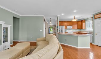 5 Minot Light Ct, Barnegat, NJ 08005