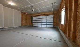 4692 Satire Dr, Ammon, ID 83406