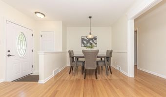 1729 Weldon Blvd, Ann Arbor, MI 48103