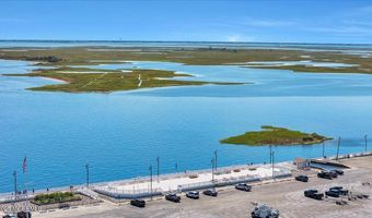 6 Reno Ct, Barnegat, NJ 08005