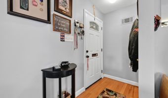 203 MAYER St, Reading, PA 19606