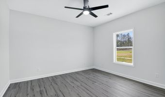 1112 Duke Dr, Bauxite, AR 72011