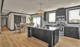 2032 Avenue L, Anson, TX 79501