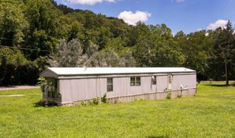 941 E Clayton Rd, Alderson, WV 24910