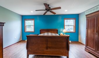 8385 6TH St, Amherst Junction, WI 54407
