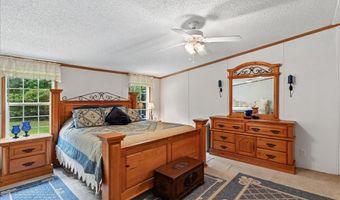7089 Parkers Ferry Rd, Adams Run, SC 29426
