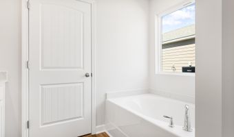 5429 Torchwood Dr, Baker, FL 32531