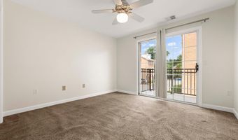 6940 FAIRFAX Dr 200, Arlington, VA 22213