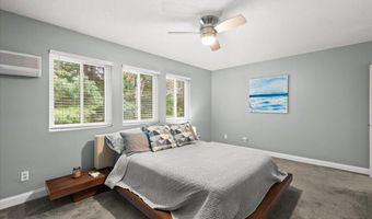 84 Roundhouse Rd, Bourne, MA 02532