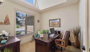 2486 NW Marken St, Bend, OR 97703