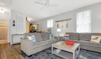 454 Post Rd, Wells, ME 04090