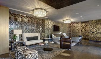 45 SUTTON Sq SW 1006, Washington, DC 20024