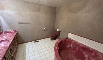602 Curry Ave, Ava, MO 65608