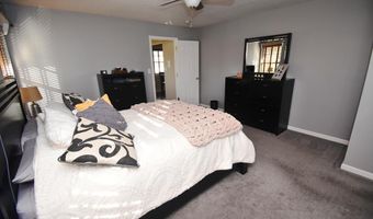 933 Amesbury Ct, Indianapolis, IN 46217