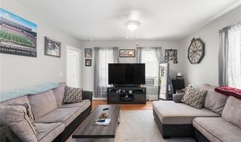 129 Cleveland St, Central Falls, RI 02863