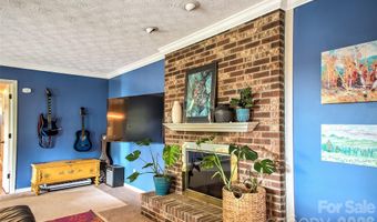 53 Braddock Way, Asheville, NC 28803
