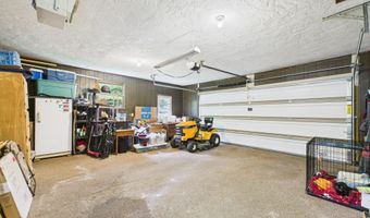 5542 N Olivia Dr, Alexandria, IN 46001