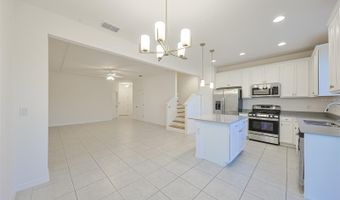 6222 CAMINO Dr, Apollo Beach, FL 33572