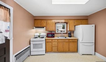 26 Liberty St, Andover, NJ 07801