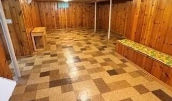 907 Bruce St, Ann Arbor, MI 48103