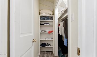 2540 Montyna Ln, Alford, FL 32420