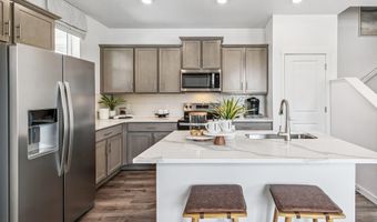 702 N. SHAWNEE St, Aurora, CO 80018