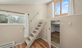 37 High Ridge Rd, Albrightsville, PA 18210