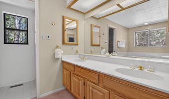 24 Buena Vista Dr, Angel Fire, NM 87710