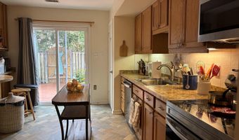 901 SEXTANT Way, Annapolis, MD 21401
