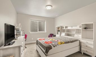408 N Curlew Dr, Ammon, ID 83406