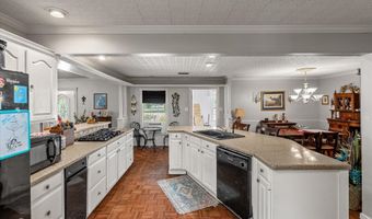 331 Gray St, Belcher, LA 71004