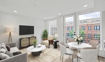 701 N HENRY St 306, Alexandria, VA 22314