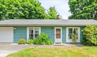 28 Paige Dr, Coventry, RI 02816