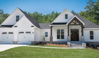 327 Shadows Lawn Dr, Athens, TN 37303