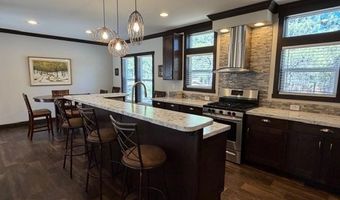 8 Pine Top Ln, Angel Fire, NM 87710