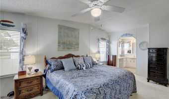 638 Puffin Dr, Barefoot Bay, FL 32976