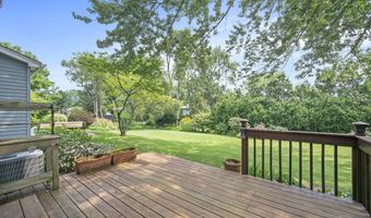 2225 Tilsby Ct, Ann Arbor, MI 48103